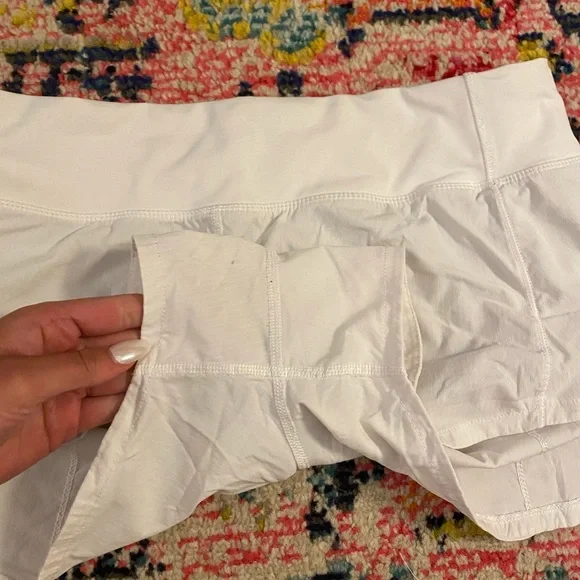 Speed Up Low-Rise Lined Short 2.5" - Picture 2 of 4